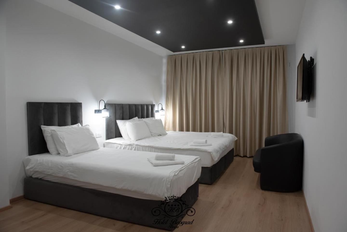Hotel Beograd ストルガ エクステリア 写真